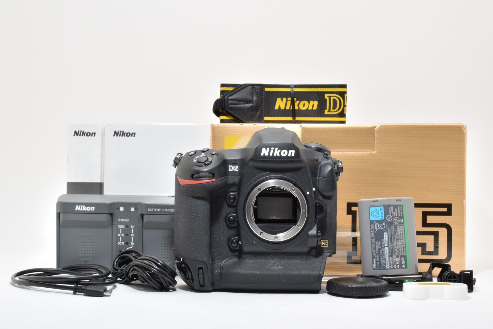 ■極上品■ NIKON ニコン D5 XQD-Type #F119