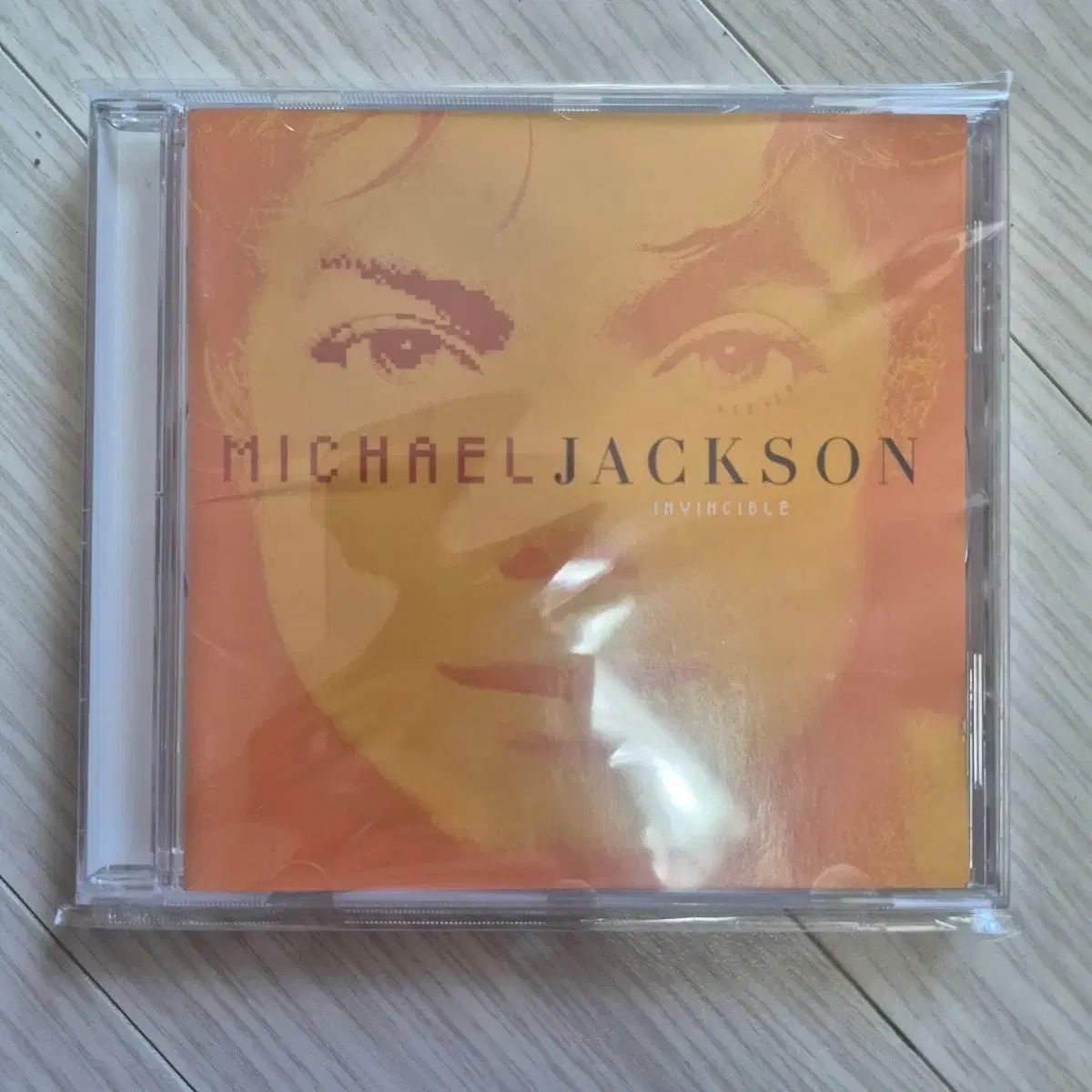 CD (未開封) マイケル・ジャクソン アルバム invincible