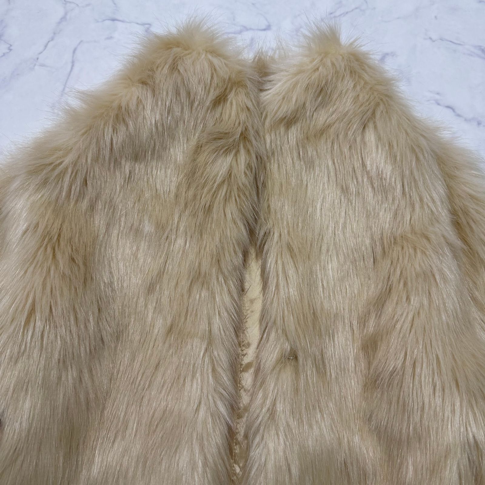 極美品 25AW ELBORN ボリュームファーコート ゴールドベージュ - メルカリ