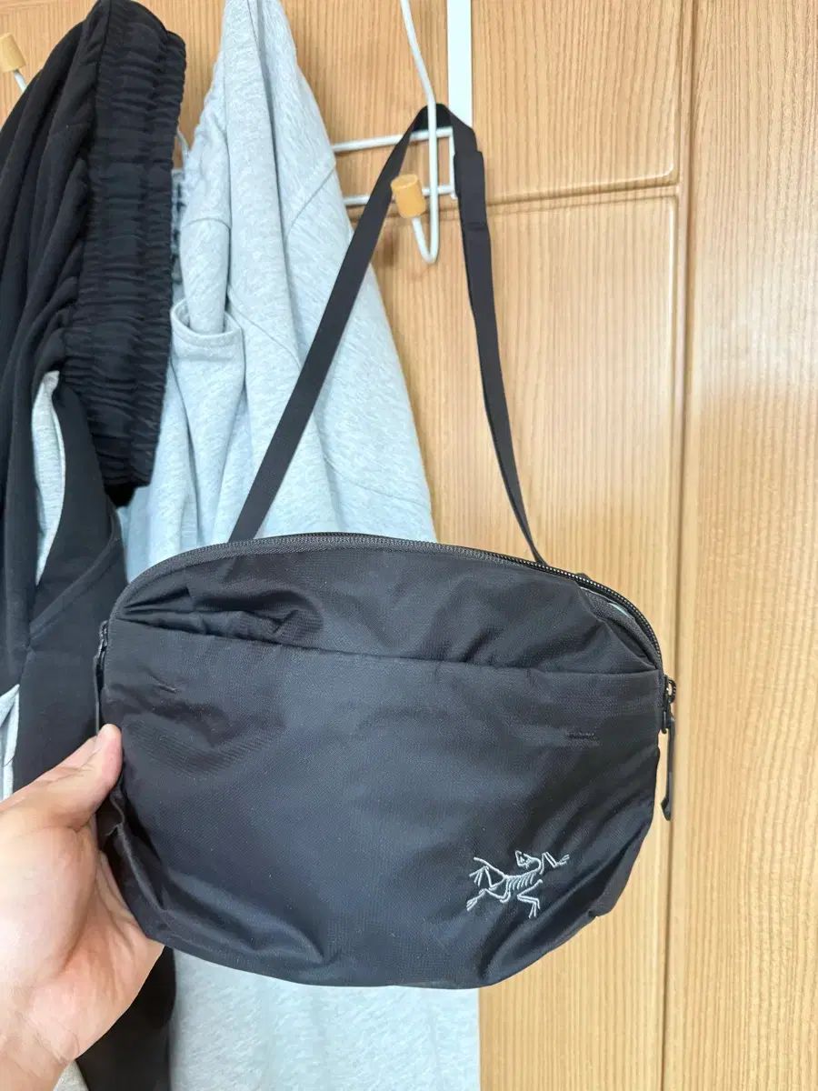 ヒリアド 6 出品