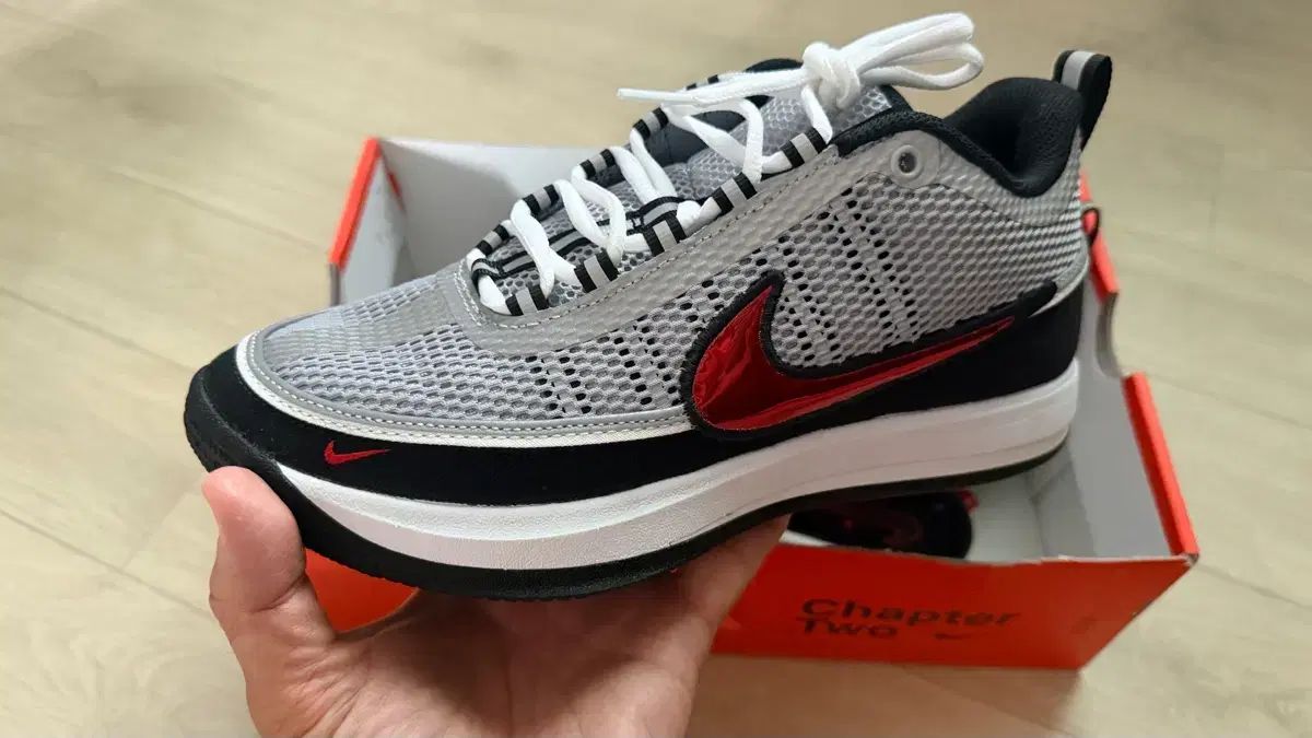 260) 新品 NIKE ナイキ ブック2 スピリドン IQ0050-001