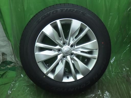【中古】235/60R18 26年製 アウトランダー 純正 18インチ トーヨー オープンカントリーH/T