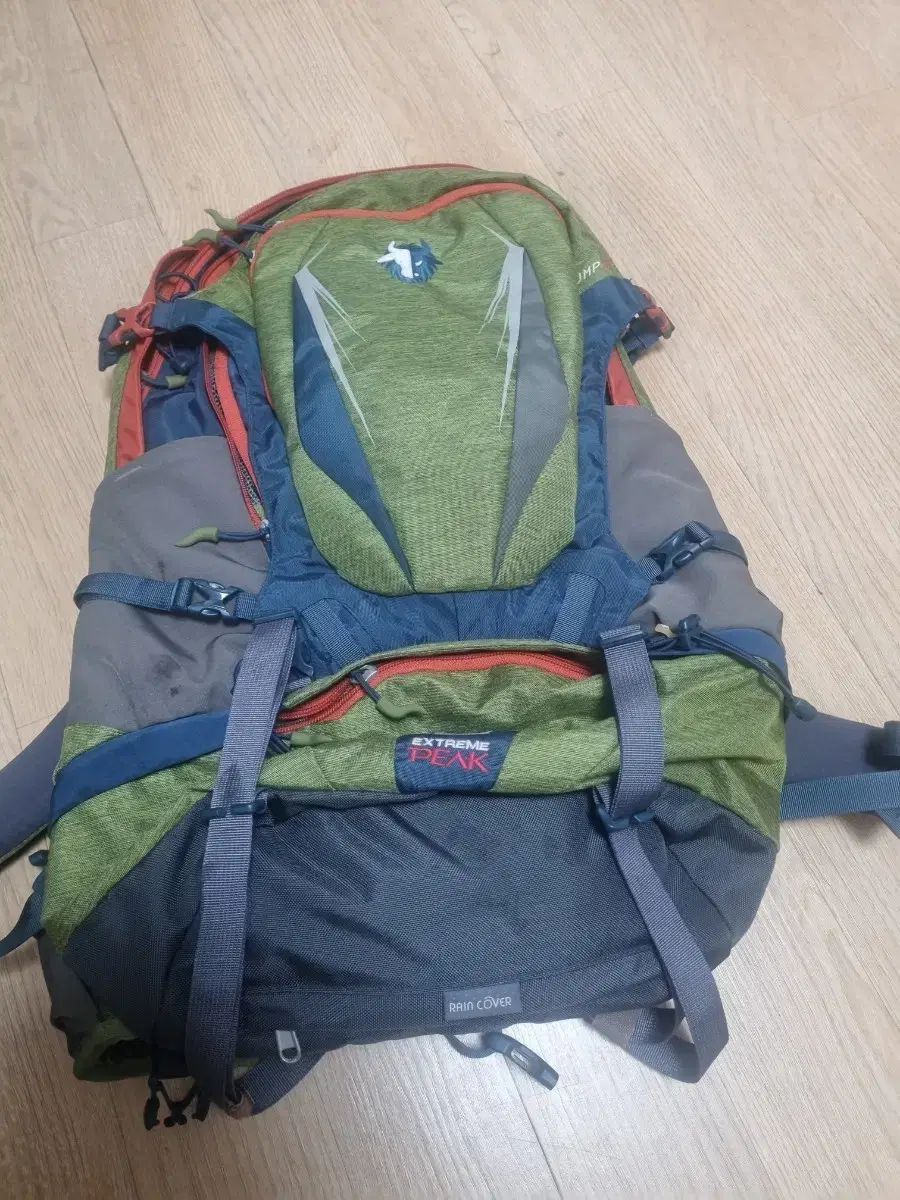 エクストリームピーク登山リュック レインCOVER含む