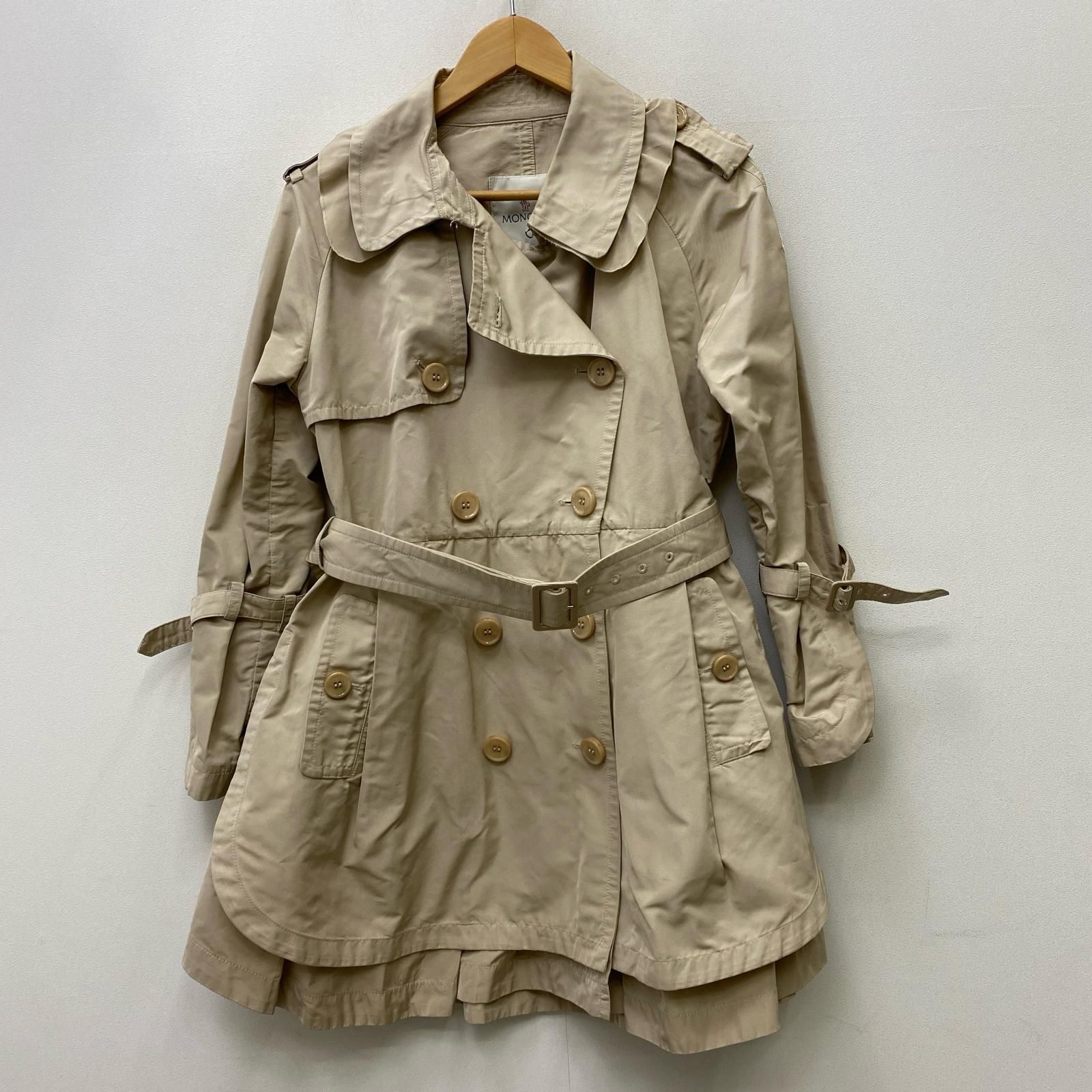 【加古川店】 中古 MONCLER | モンクレール その他アウター DURENNE 410934964505 ベージュ 【112】