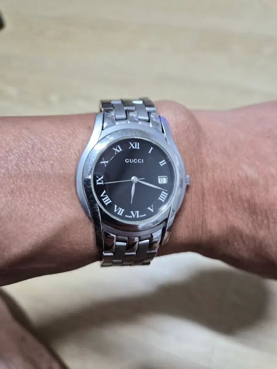 グッチ 5500M メンズ クオーツ ウォッチ