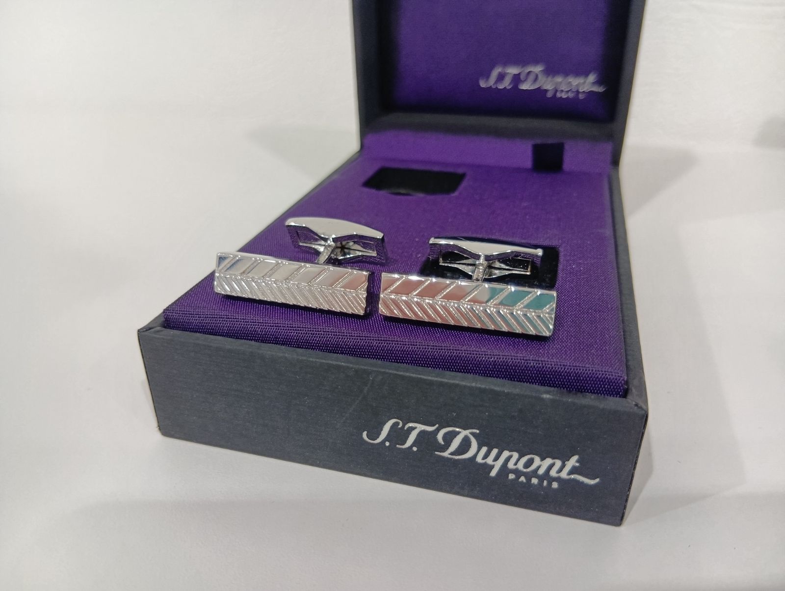 【美品・ケース付】S.T.Dupont デュポン カフス ヘリンボーン 英国製［店舗番号S］