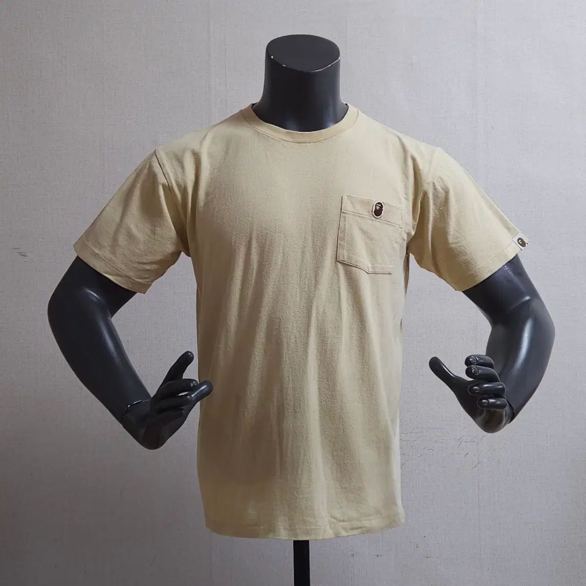 A BATHING APE アベイシングエイプ 半袖Tシャツ 100