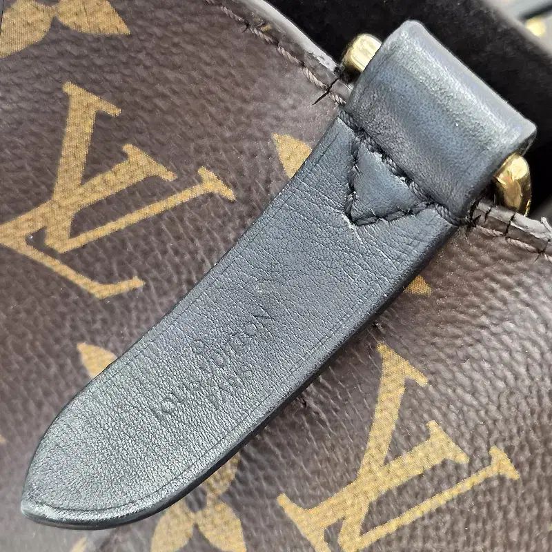 Louis Vuitton ルイヴィトン モノグラム NEO(ネオ)ノエ MM バケット ショルダーバッグ ブラック M44020 Louis Vuitton ルイヴィトン モノグラム NEO(ネオ)ノエ MM バケット ショルダーバッグ ブラック M44020
