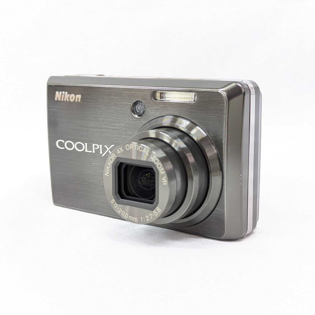 Nikon ニコン COOLPIX S600 デジタルカメラ チタンシルバー クールピクス コンパクトデジカメ 銀 動作確認済み 美品