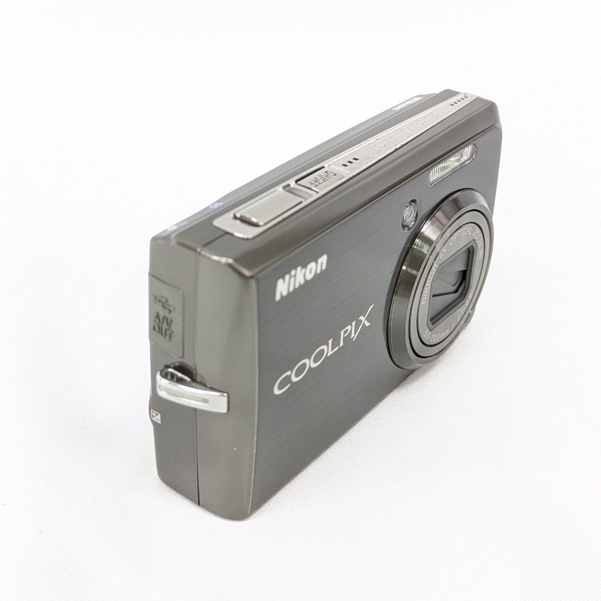 NIKON ニコン COOLPIX S600 シルバー (動作確認済) NIKON クールピクス