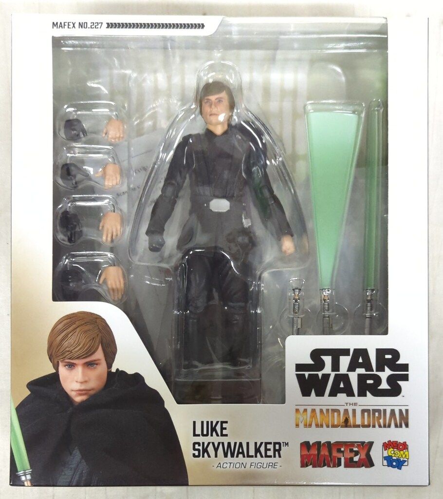 メディコム・トイ MAFEX LUKE SKYWALKER (TM) (THE MANDALORIAN Ver.) 227