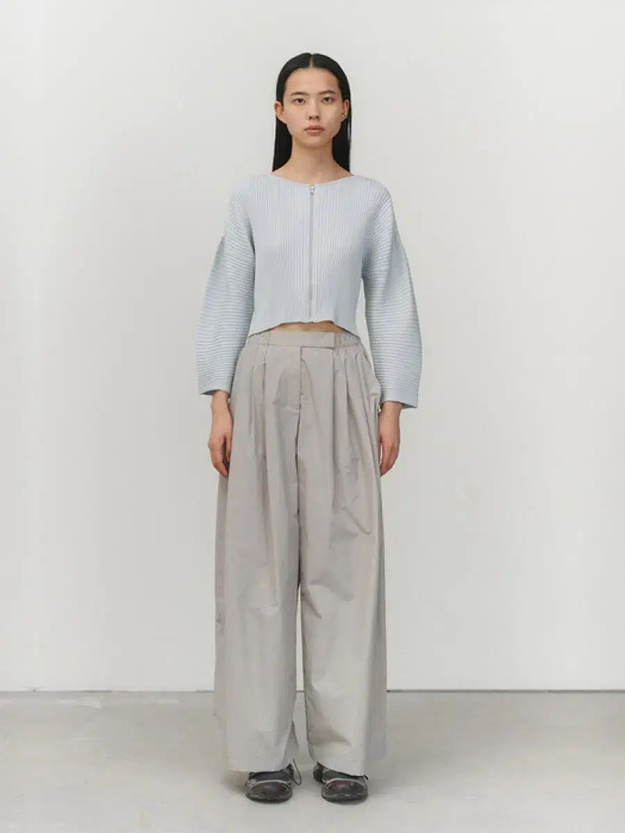 RIBBED CROP ZIP-UP CARDIGAN (SKY BLUE)