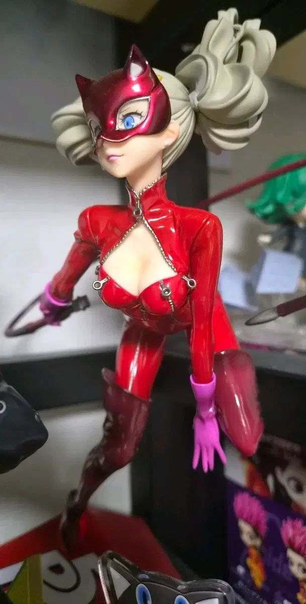 ペルソナ5 タカマキアン・パンサー フィギュア 出品