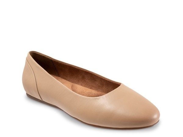 ソフトウォーク レディース シューズ パンプス Softwalk Shiraz Ballet Flat Beige ベージュ