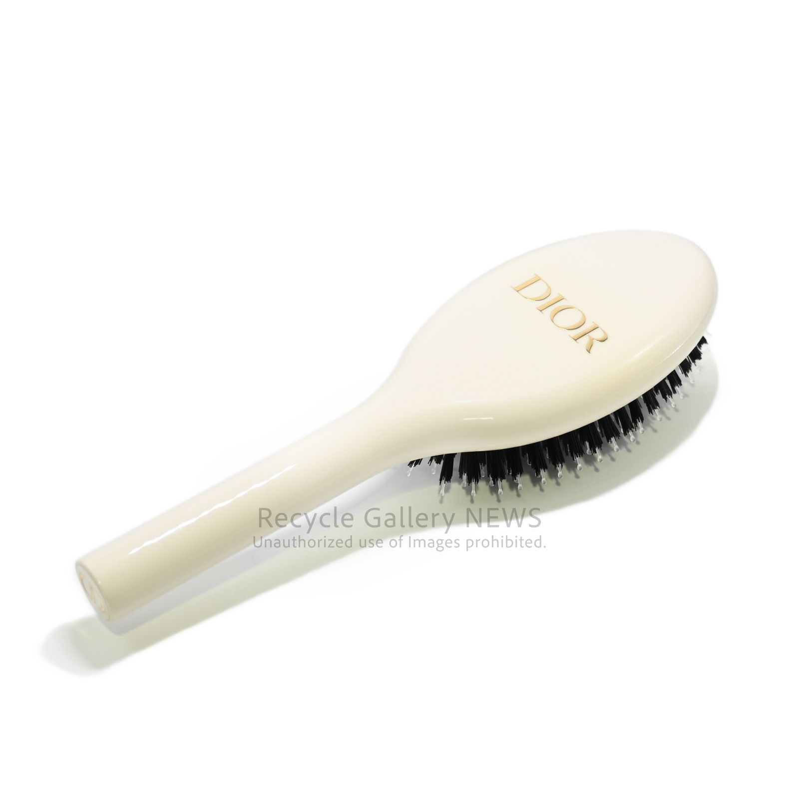 Dior ヘアブラシ&ヘアミスト(非売品) ○ Dior ヘアミスト ブラシセット ノベルティ 非売品 - メルカリ