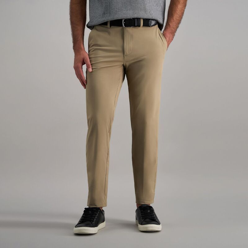 ハガー メンズ ボトムス カジュアルパンツ Mens Haggar Sportravel Performance Straight Fit Flat Front Pants Khaki カーキ