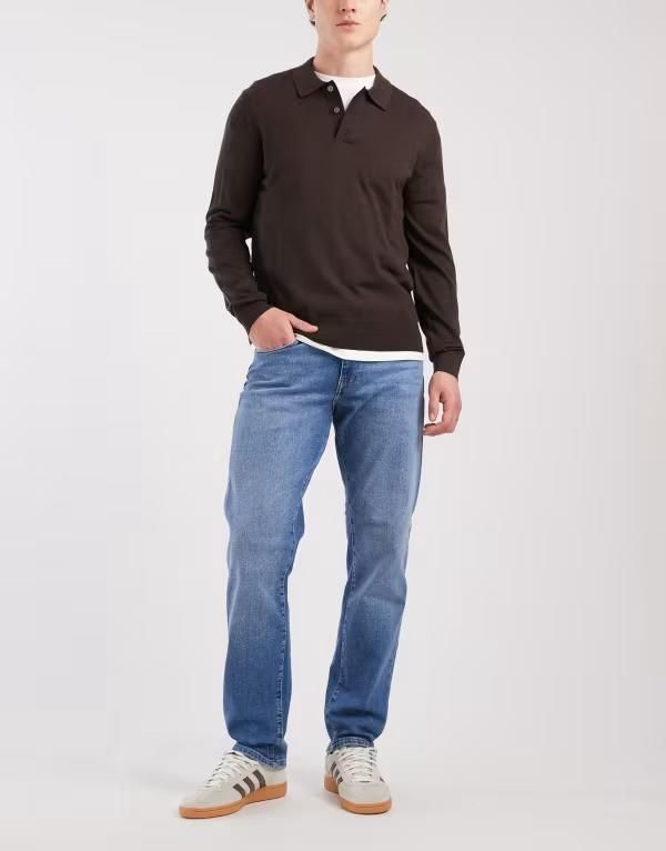 オンリーアンドサンズ メンズ ボトムス デニムパンツ レギュラーフィット ジーンズ ONLY SONS Weft regular fit jeans in light Mid Blue Denim デニム