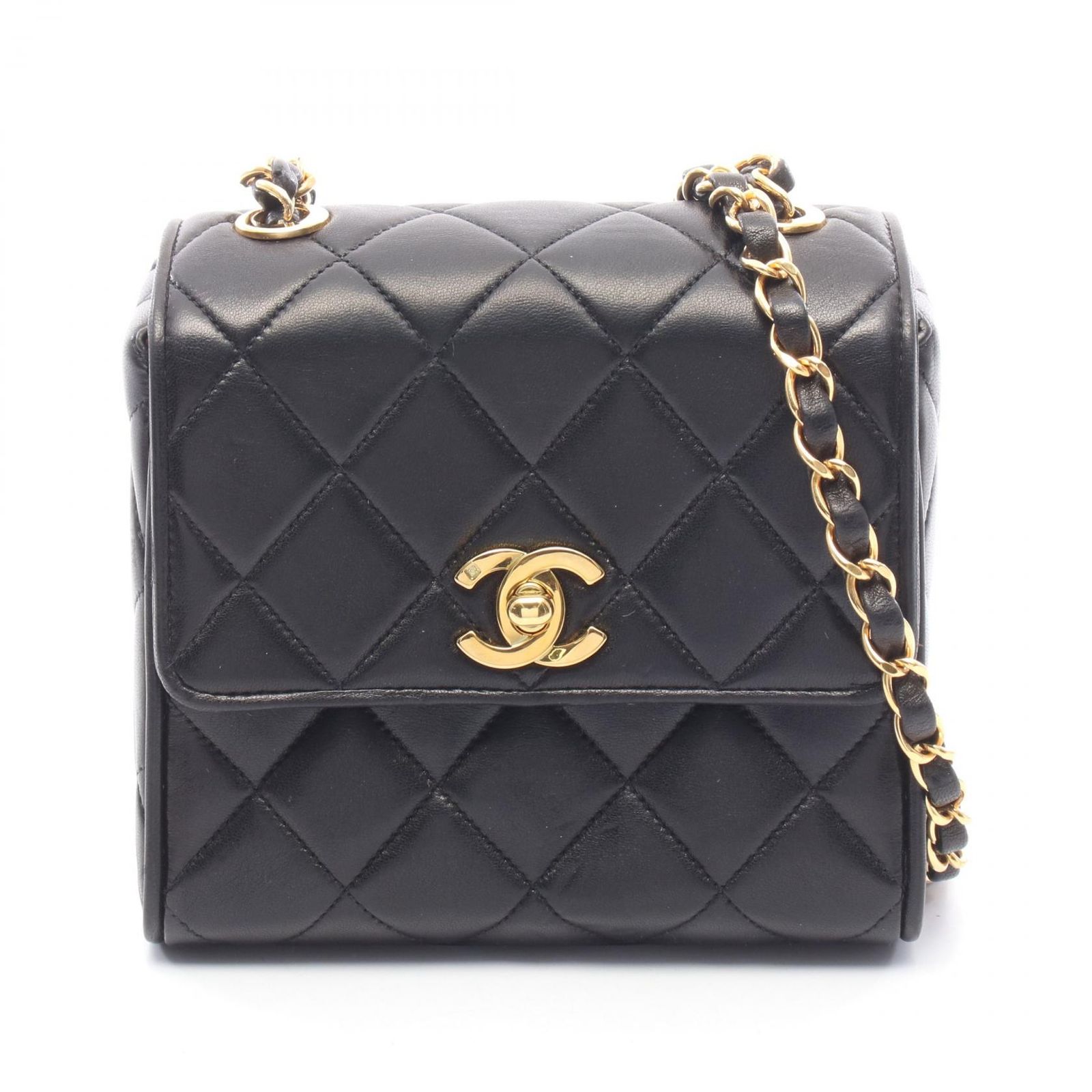シャネル CHANEL ショルダーバッグ ミニマトラッセ ブラック ラムスキン（羊革） ミニマトラッセ チェーンショルダー レディース Used B