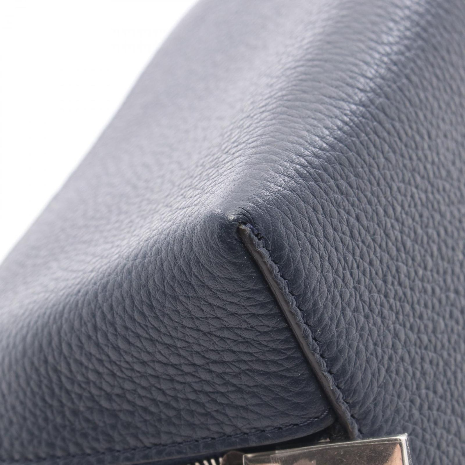 セリーヌ CELINE ポーチ 101533NFL ネイビー レザー ポーチ レディース Used A セリーヌ CELINE ポーチ 101533NFL ネイビー レザー ポーチ レディース Used A