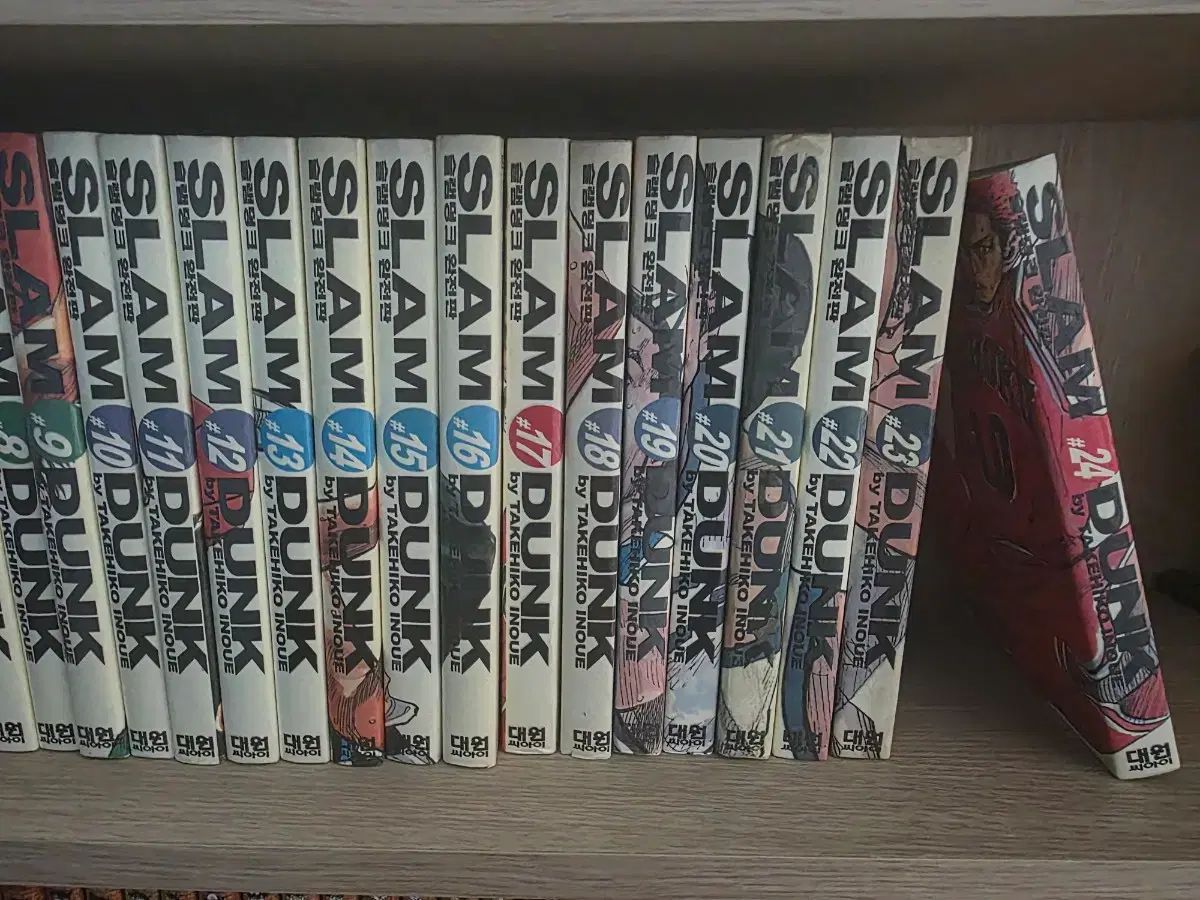 スラムダンク SLAM DUNK 新装版 全巻セット 1-24巻 関連本付き