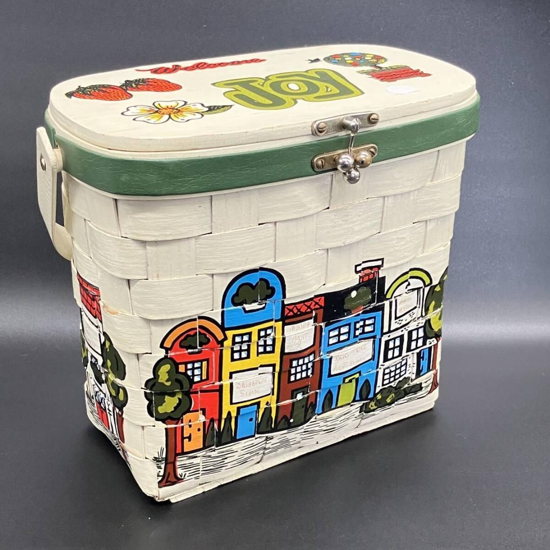 カロナンバスケット　ポップアート　1970年代　ビンテージ CARONAN　ロック付き　ホワイト 　サイン入り　　サウスカルフォルニア　（ POP_25A )