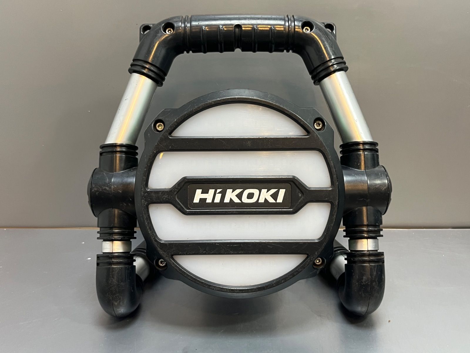 HiKOKI /ハイコーキ　 UB18DGL コードレスワークライト　36ｖマルチボルトバッテリー1個付　店