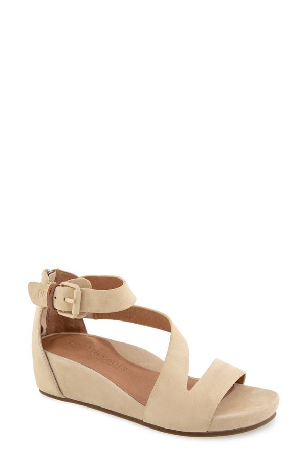 ジェントルソウルズ レディース シューズ ヒール アシンメトリー サンダル Gentle Souls Gwen Asymmetric Strappy Sandal Soybean Suede