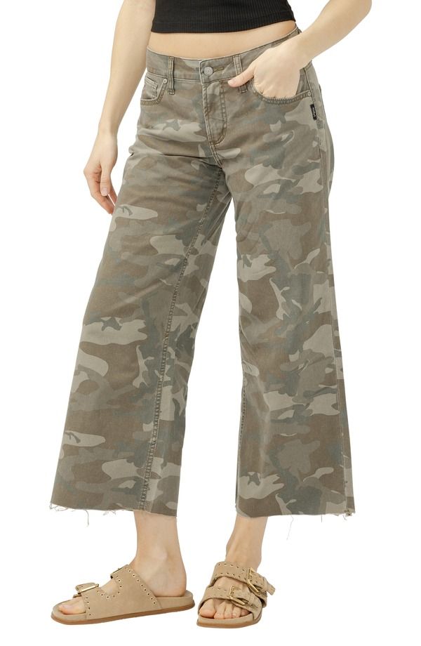 シルバー ジーンズ レディース ボトムス デニムパンツ ワイドレッグ アンクル Silver Jeans Co Suki Ankle Wide Leg Jeans Camo