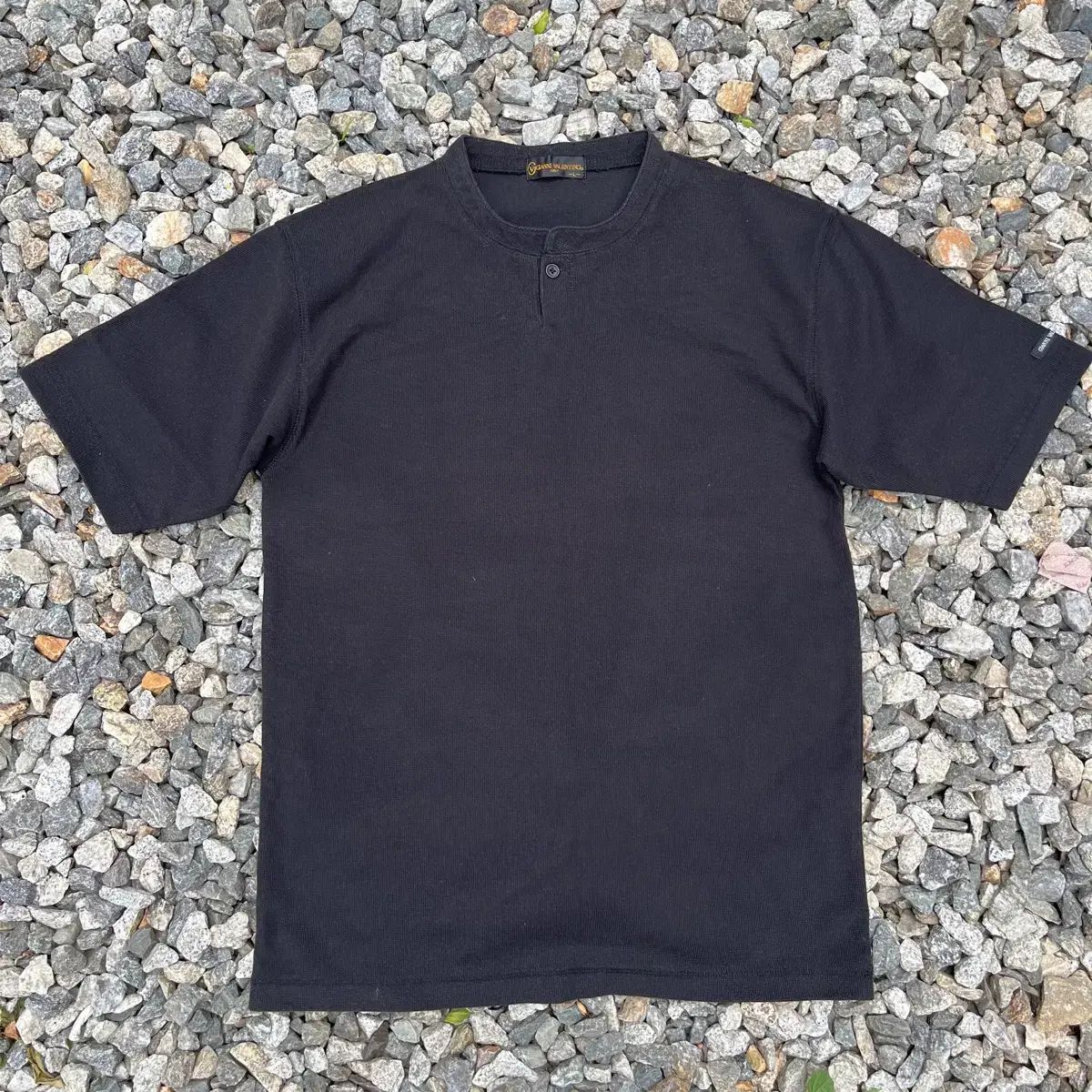 Gianni Valentino ヘンリーネック ワッフル 半袖 (実寸確認)