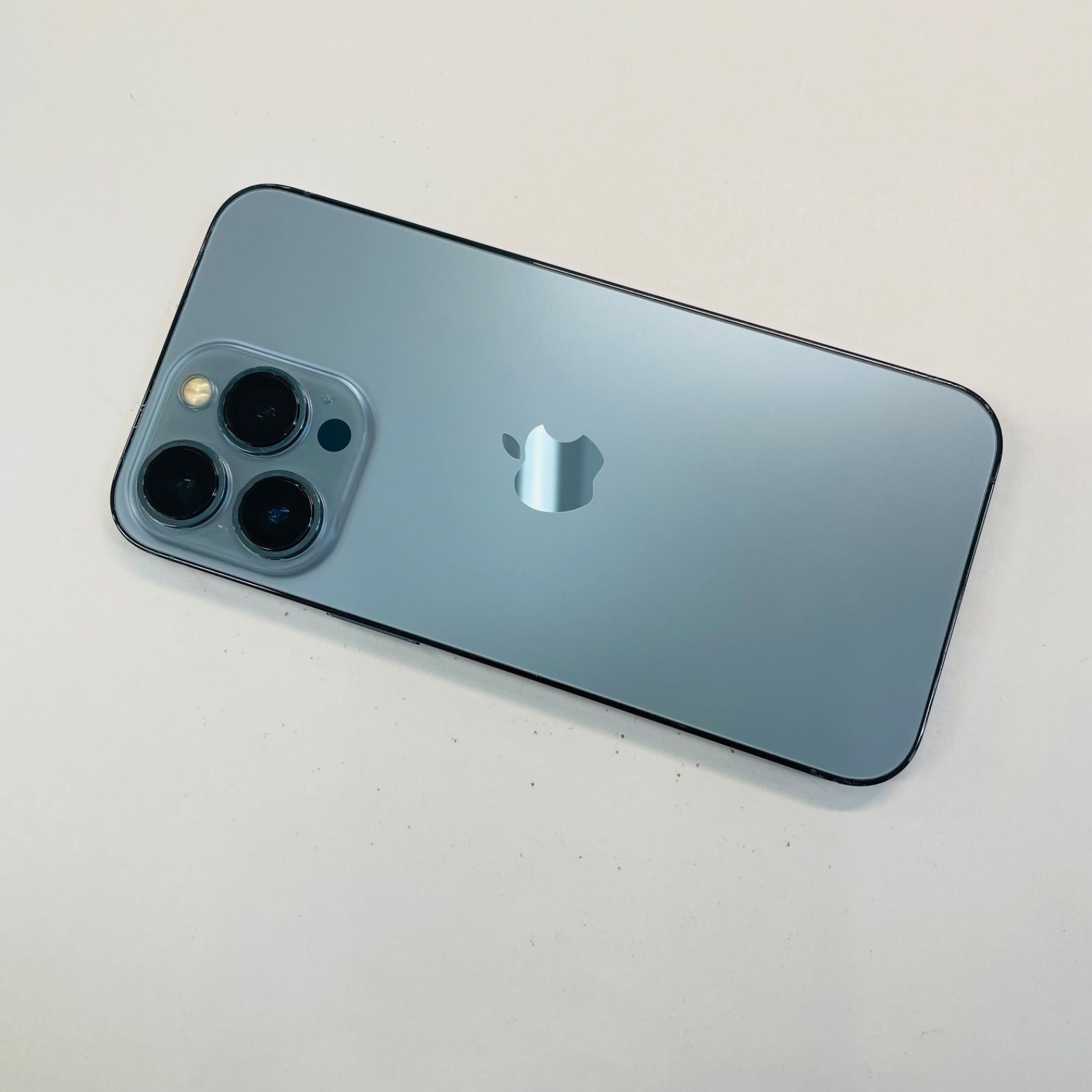 iPhone 13 Pro 128GB 国内版SIMフリー 電池93% 09686 28,795円