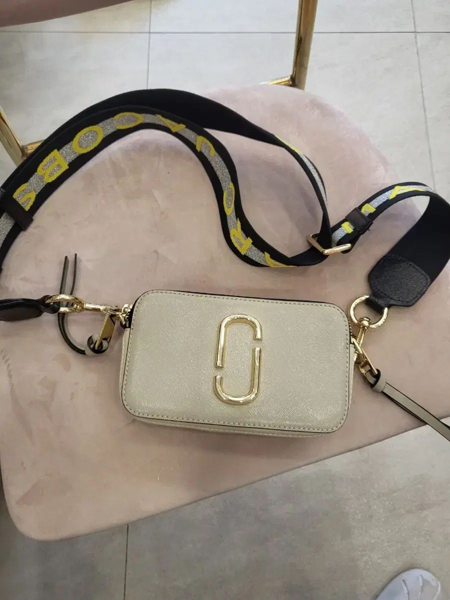 MARCJACOBS 복스백 ショルダーバッグ ベージュ