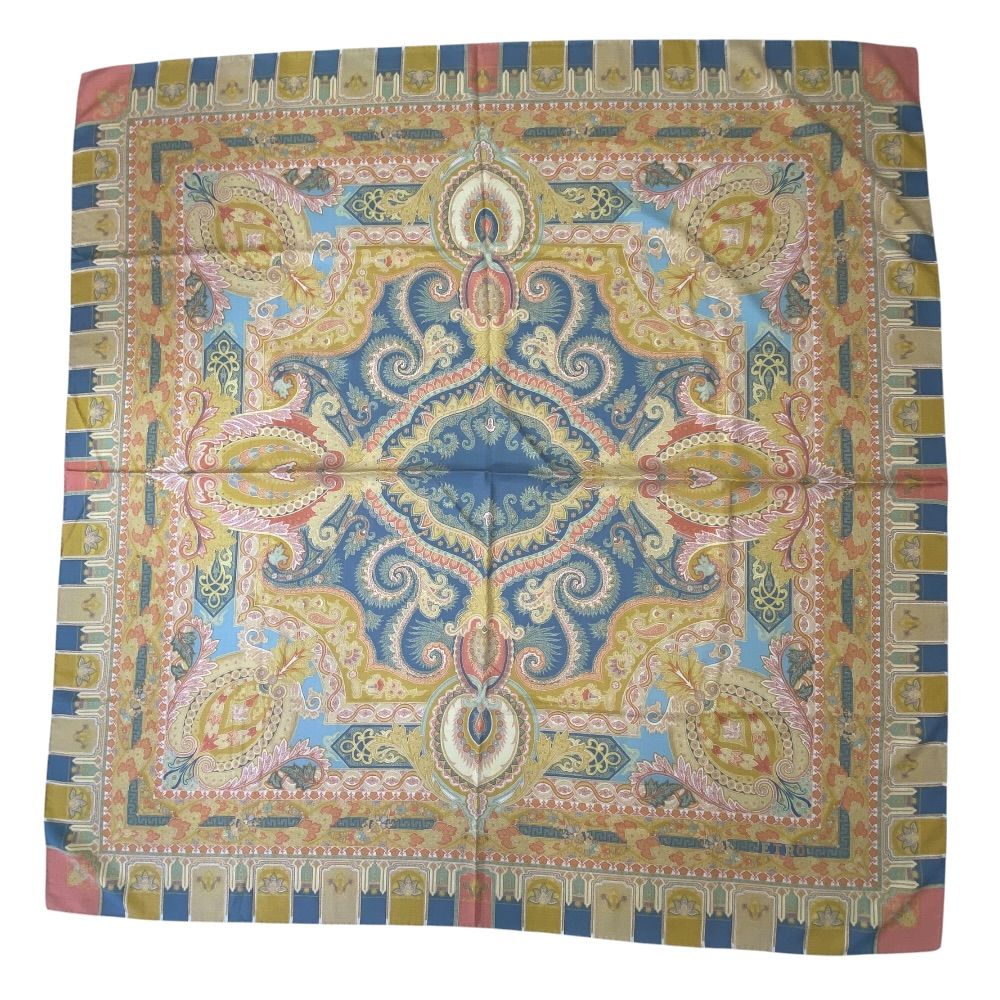 ETRO エトロ スカーフ ストール ショール 大判 総柄 ペイズリー柄 ウール シルク イエロー オレンジ マルチカラー 上品 洗練 高級感 華やか 人気 おしゃれ