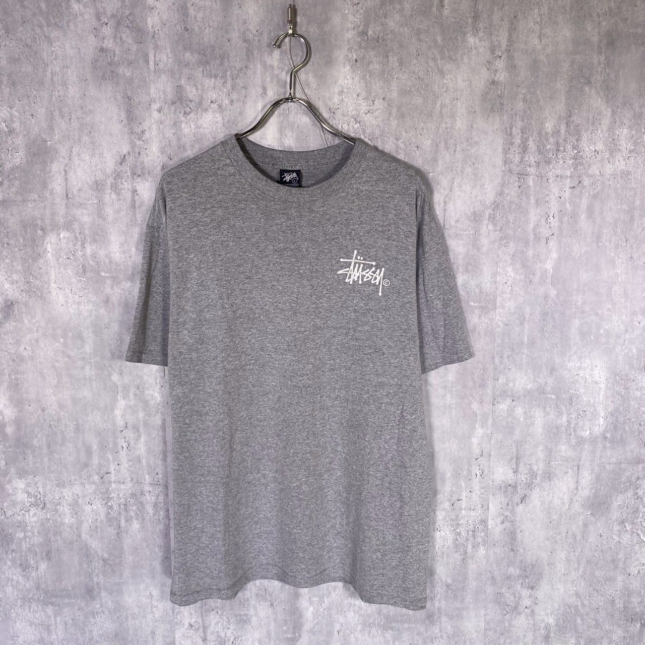 『STUSSY』ステューシー (L) バックロゴプリントTシャツ カットソー