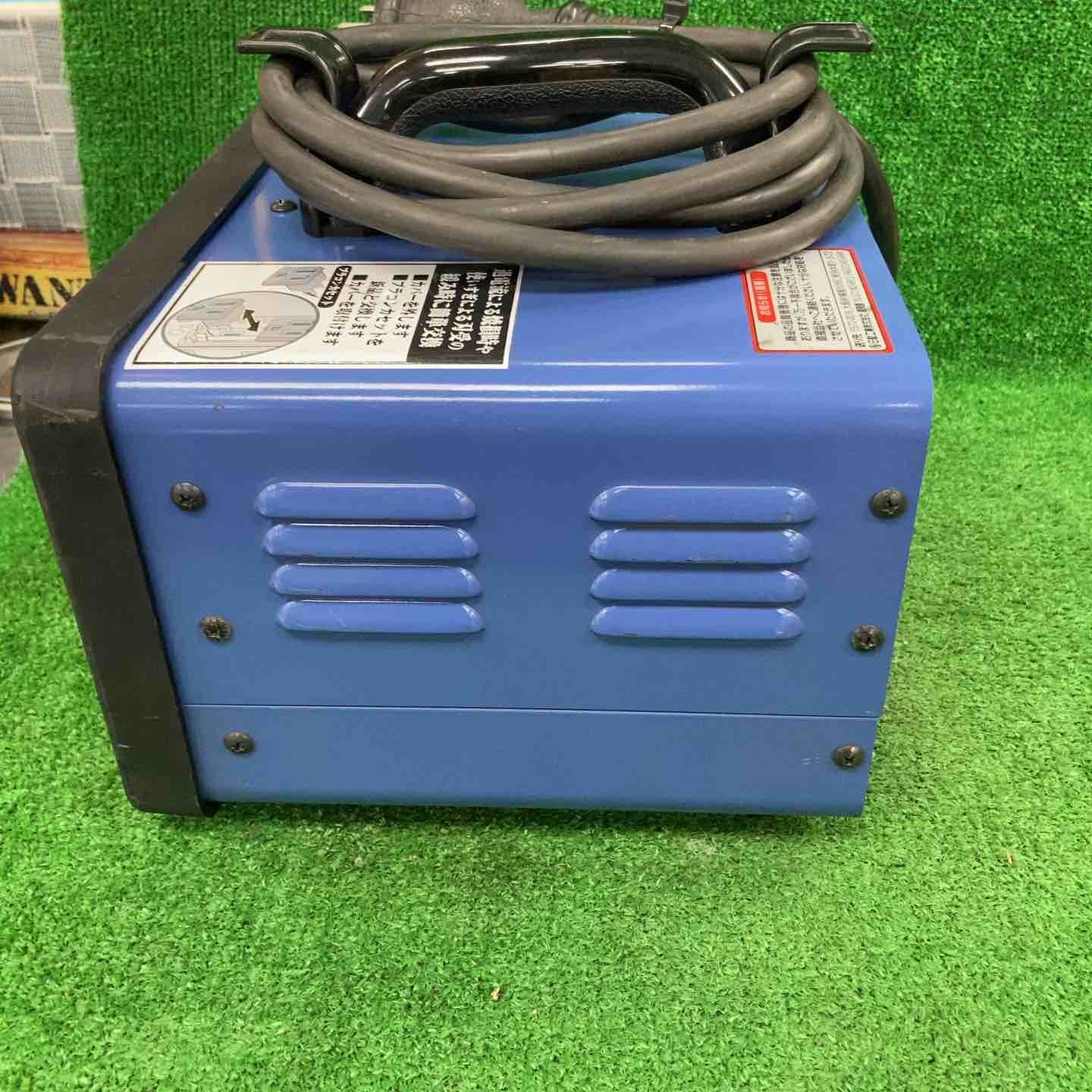 ◇日動工業 NTB-EK300D-CC 降圧トランス 変圧器 トラパック【川崎店 ◇日動工業 NTB-EK300D-CC 降圧トランス 変圧器 トラパック【川崎店