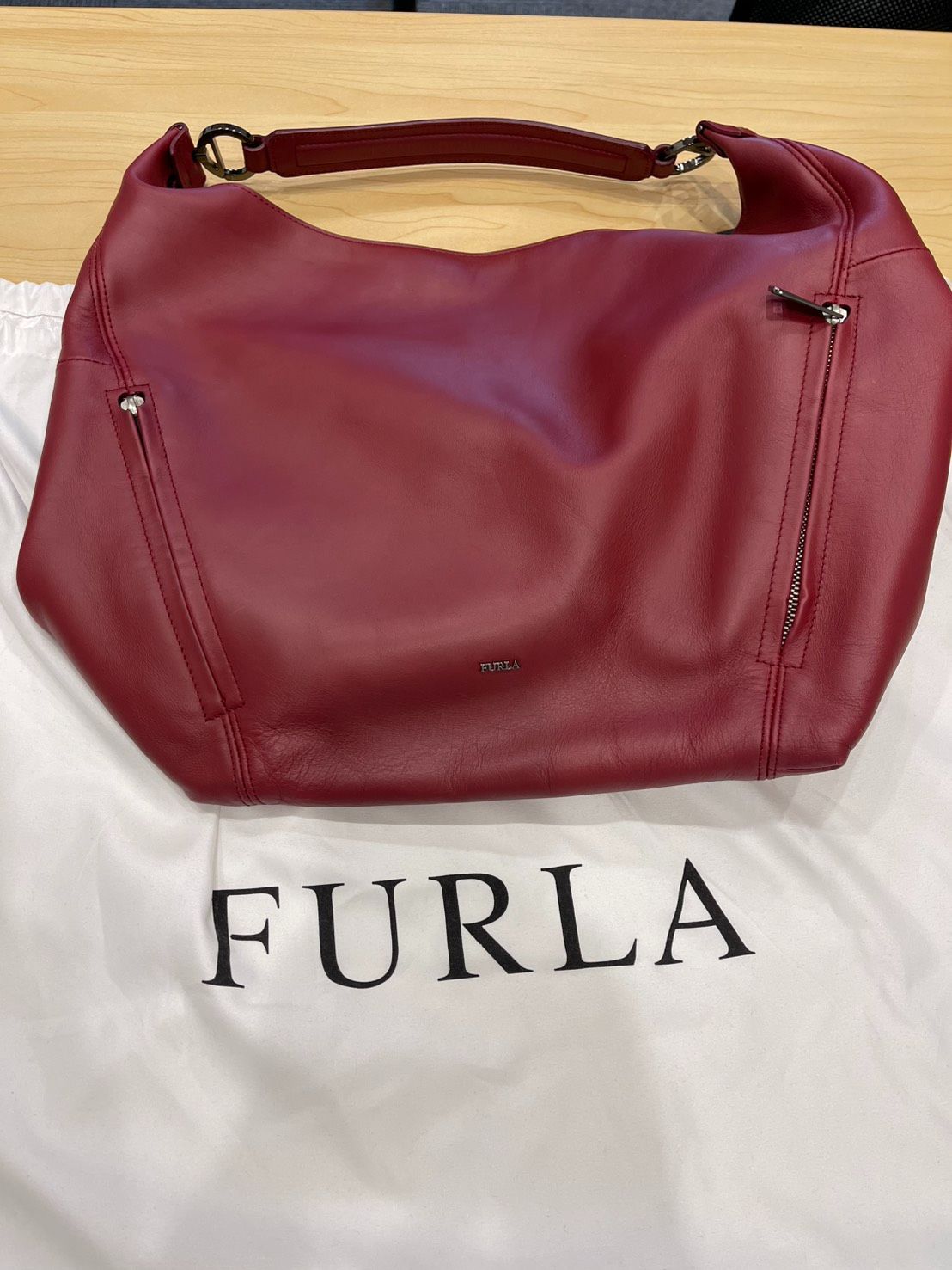 【保存袋付】FURLA フルラ 本革 レザー ワンショルダーバッグ ボルドー