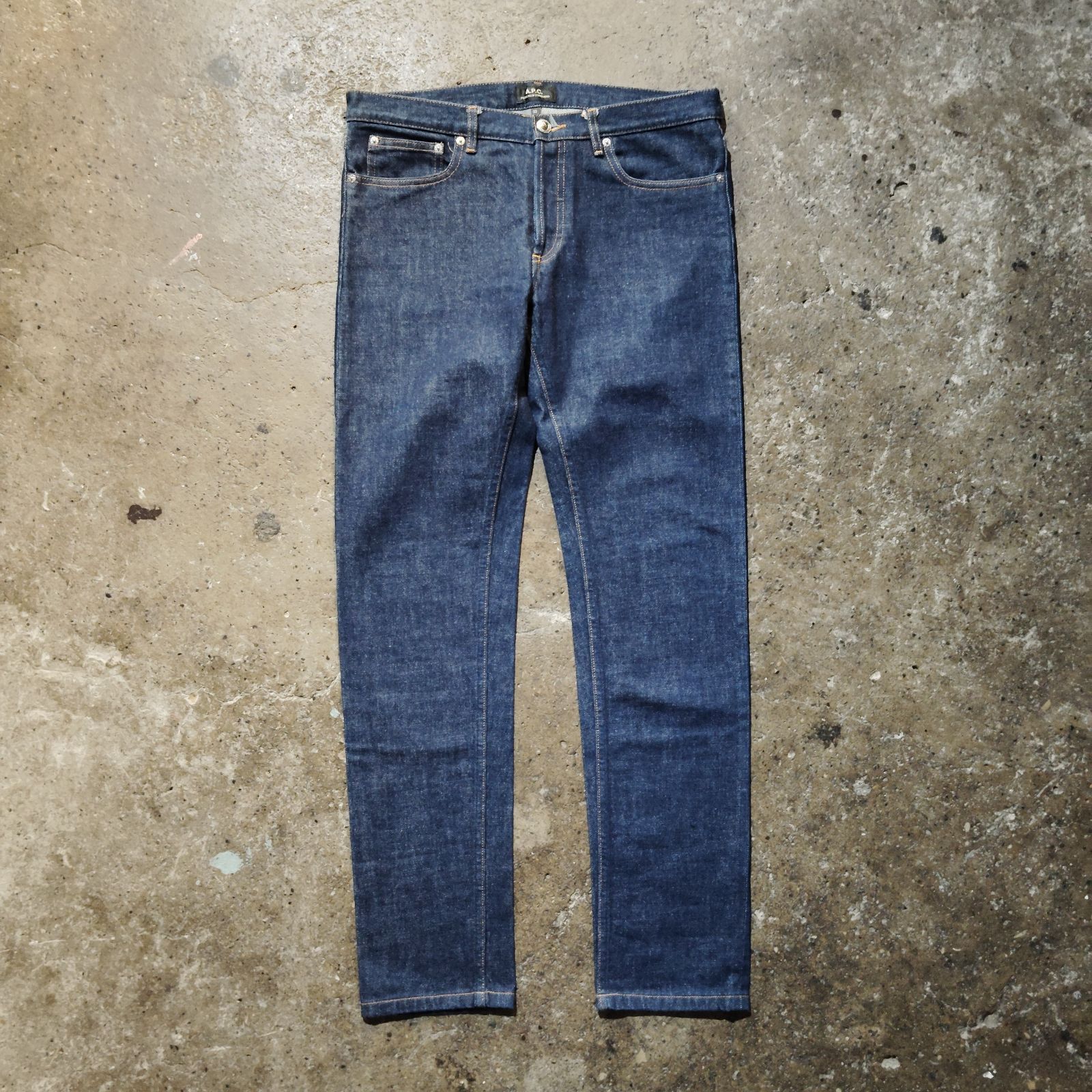 A.P.C. PETIT NEW STANDARD W33 アーペーセー プチニュースタンダード デニム インディゴ