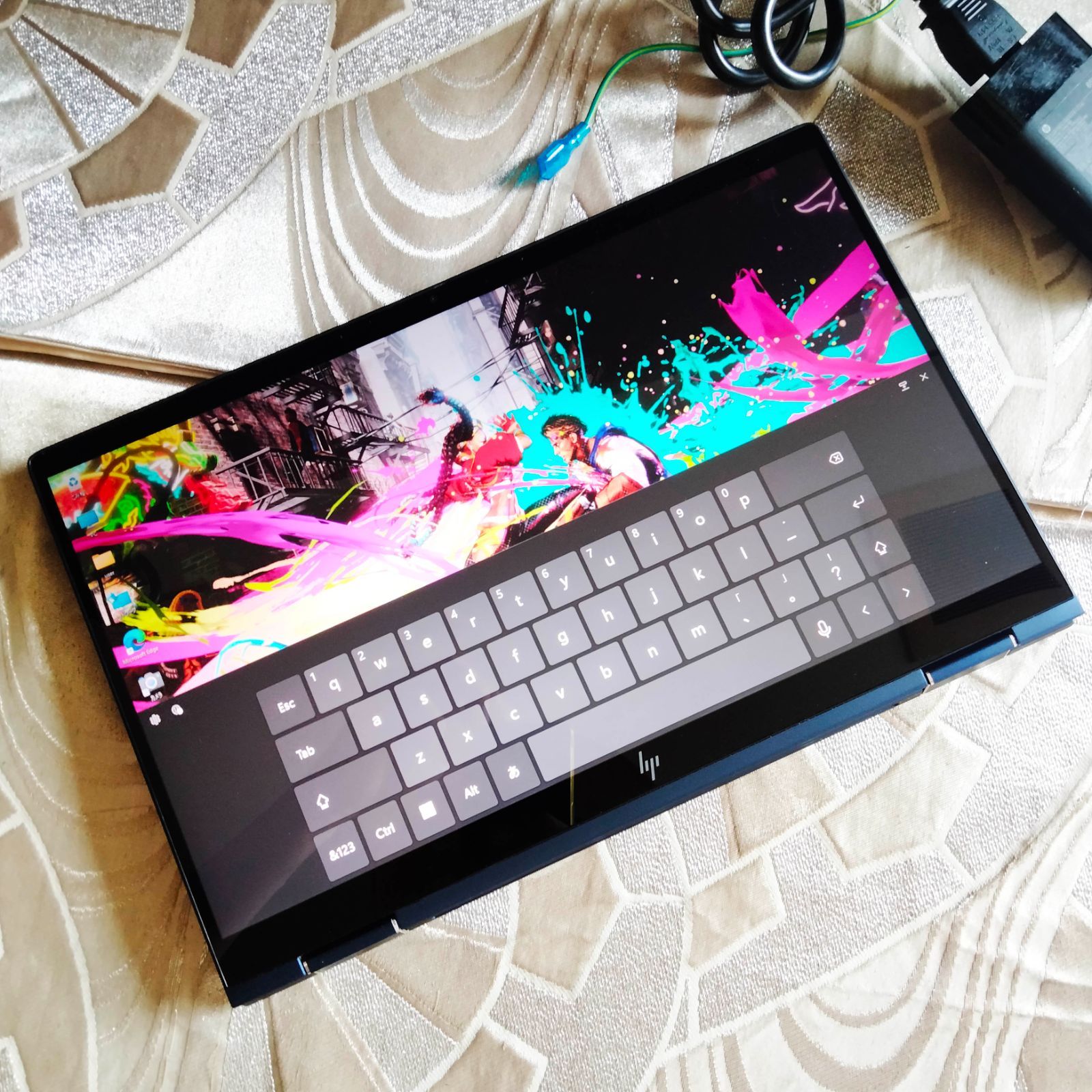 HP Dragonfly 8世代 LTE 13.3型 FHDタッチ液晶 - メルカリ