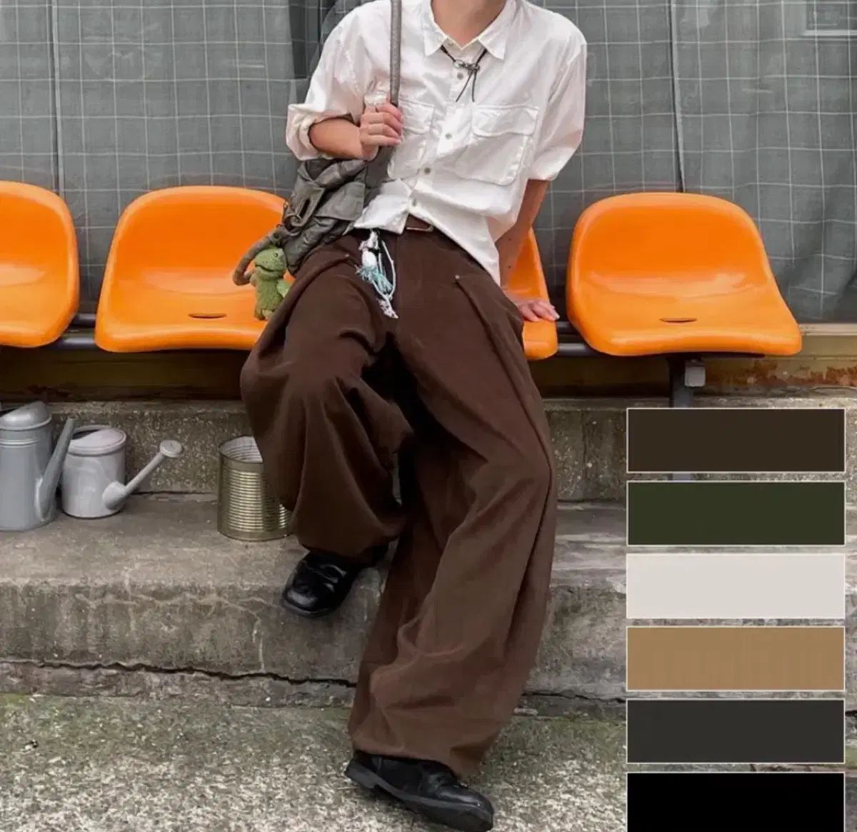 アイドントウォナセル カーキ スウェード ワイド パンツ