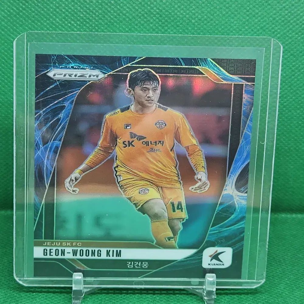 2025 Panini Prism Kリーグ キム・ゴヌン (済州SK) Genesis カード ケース HIT