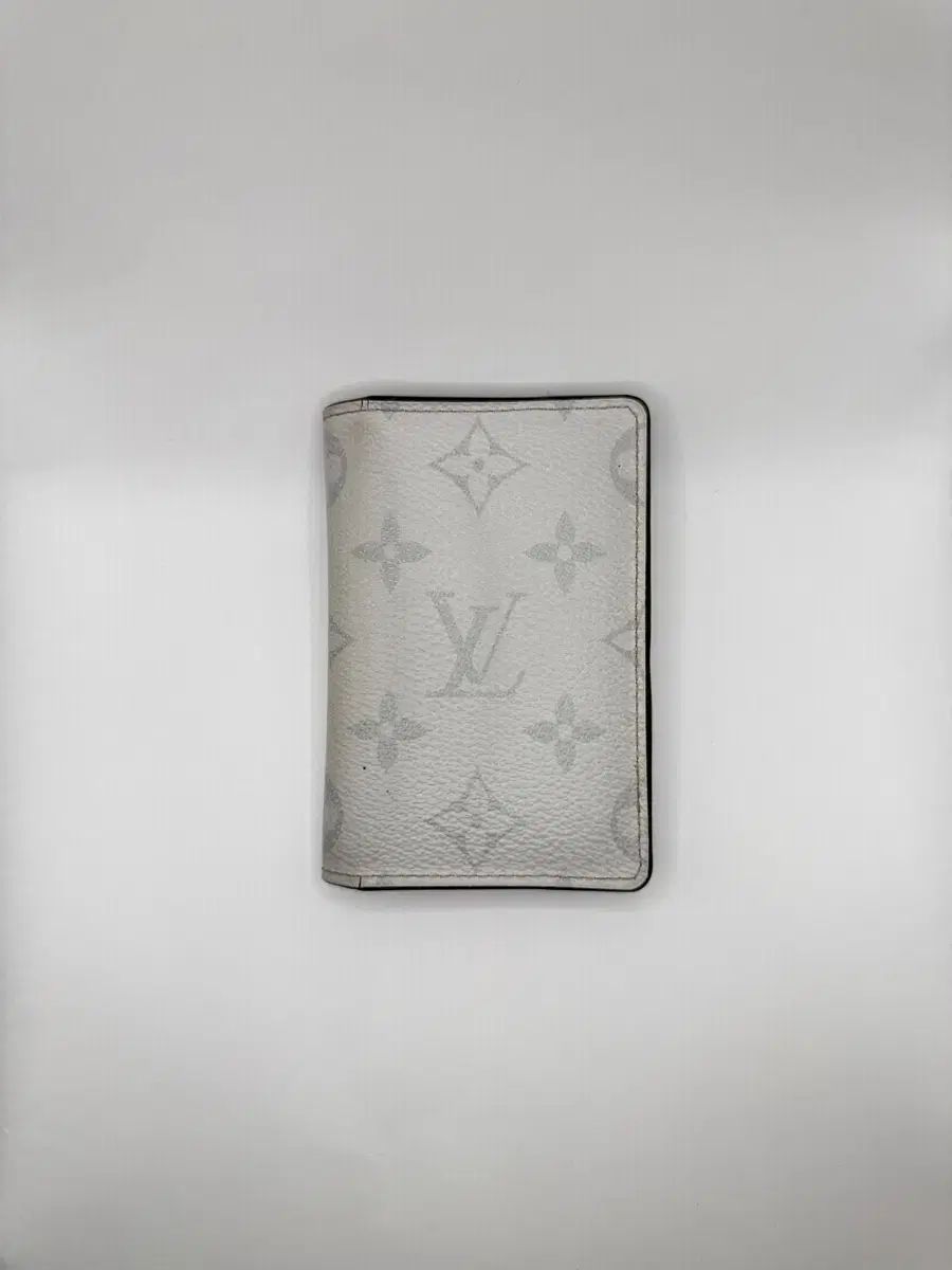 ルイヴィトン ポケット オーガナイザー モノグラム エクリプス