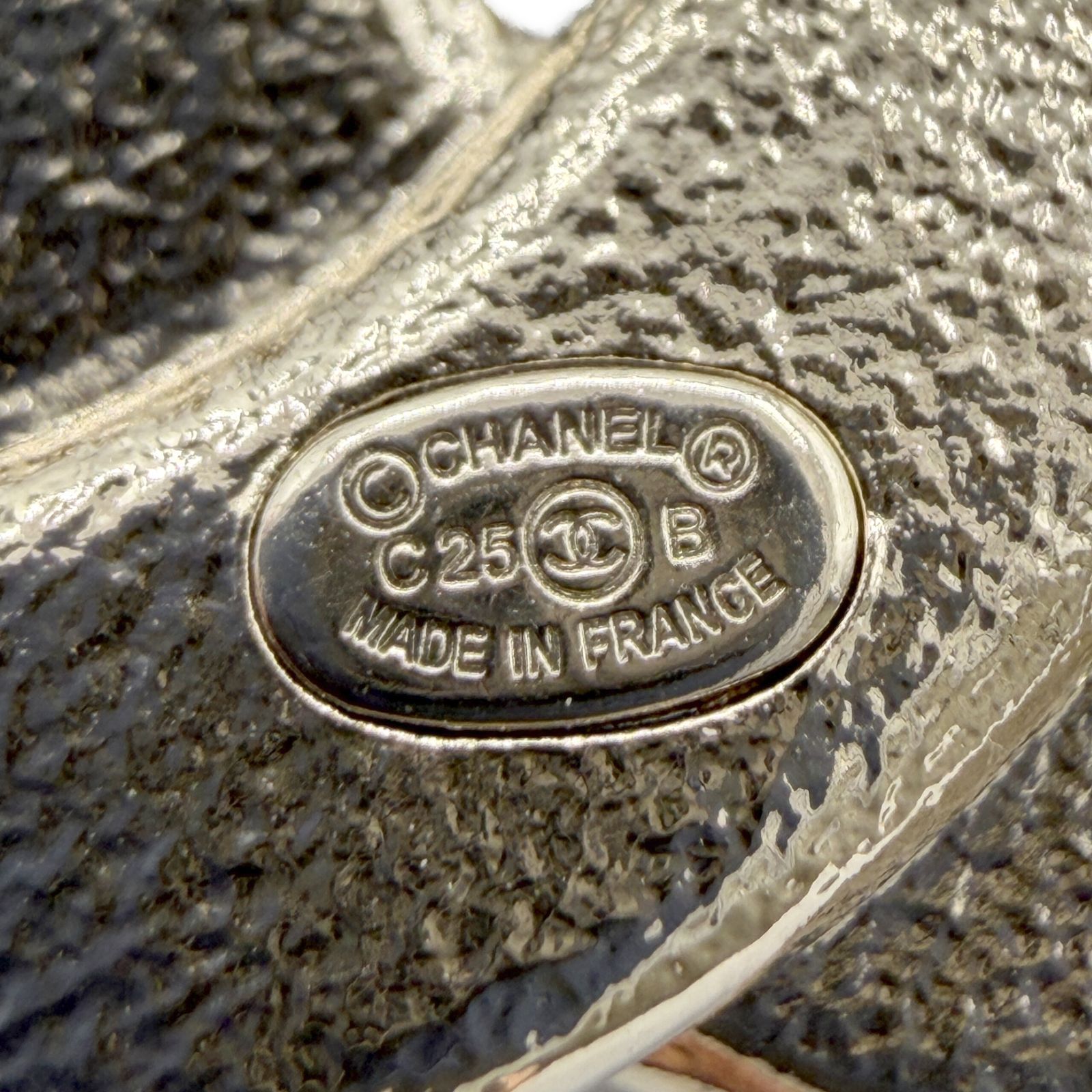 シャネル(CHANEL) ココマーク ラインストーン ブローチ 黒/ゴールド