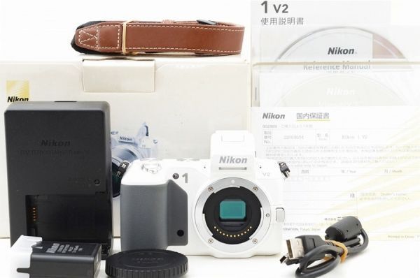 ☆美品☆ Nikon ニコン 1 V2 ボディ 元箱 付属品 Shot数 僅か 1,300枚前後！ ♯26060202