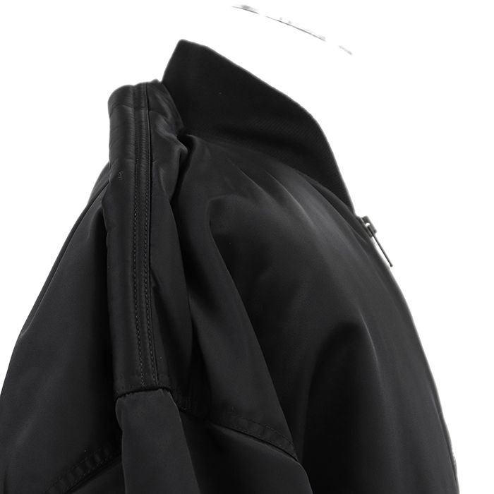 【美品】BALENCIAGA バレンシアガ ブルゾン MA-1 サイズ 52 メンズ 2019年製 パデッド パリスロゴ エンブロイダリー 刺繍 ボンバー ビッグシルエット アウター ブラック オレンジ 黒 橙色 イタリア製