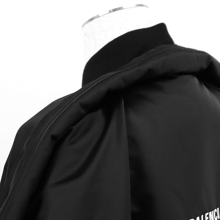 【美品】BALENCIAGA バレンシアガ ブルゾン MA-1 サイズ 52 メンズ 2019年製 パデッド パリスロゴ エンブロイダリー 刺繍 ボンバー ビッグシルエット アウター ブラック オレンジ 黒 橙色 イタリア製