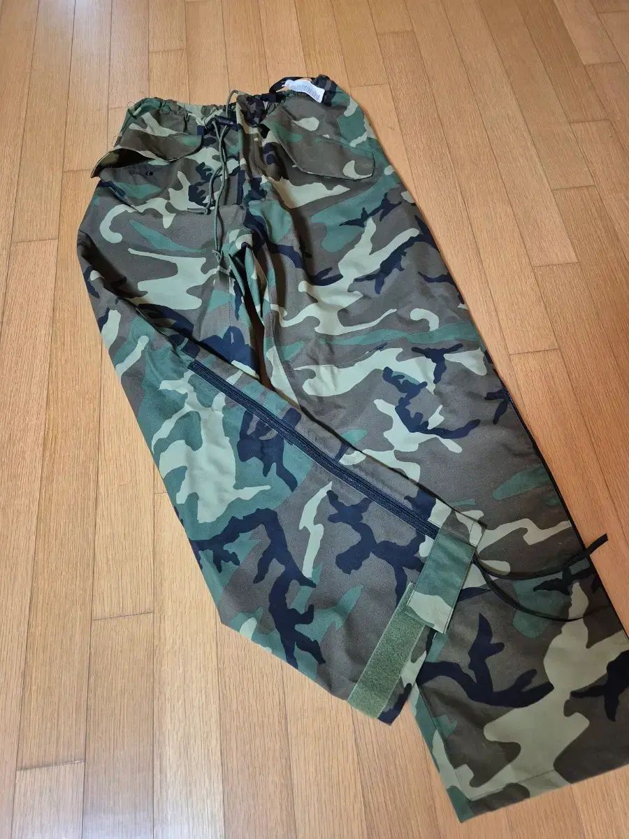90s ミリタリー ウッドランド GORE-TEX ズボン