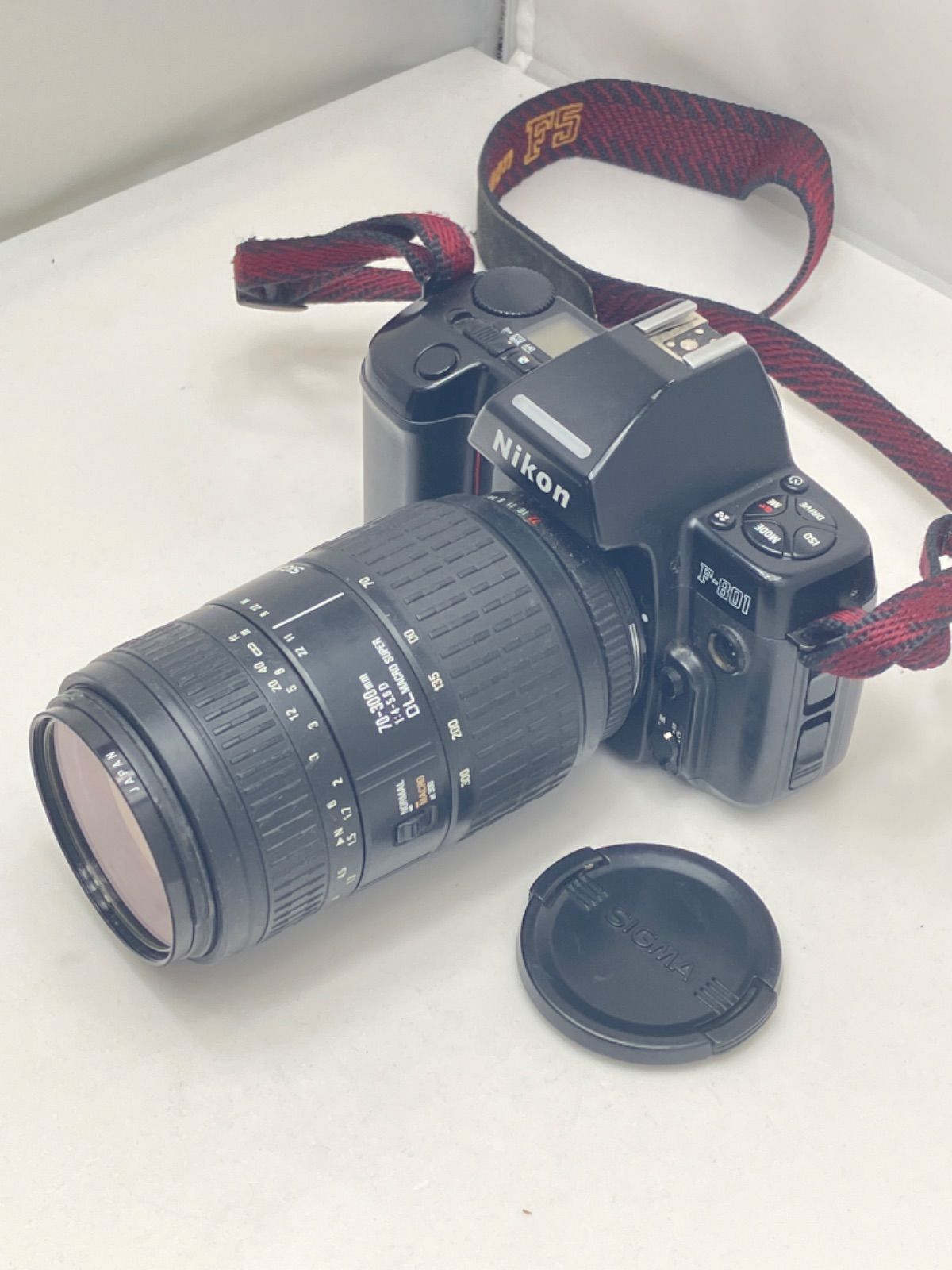 ☆ Nikon ニコン F-801 一眼レフカメラ/SIGMA 70-300mm 4-5.6 D DL MACR レンズ
