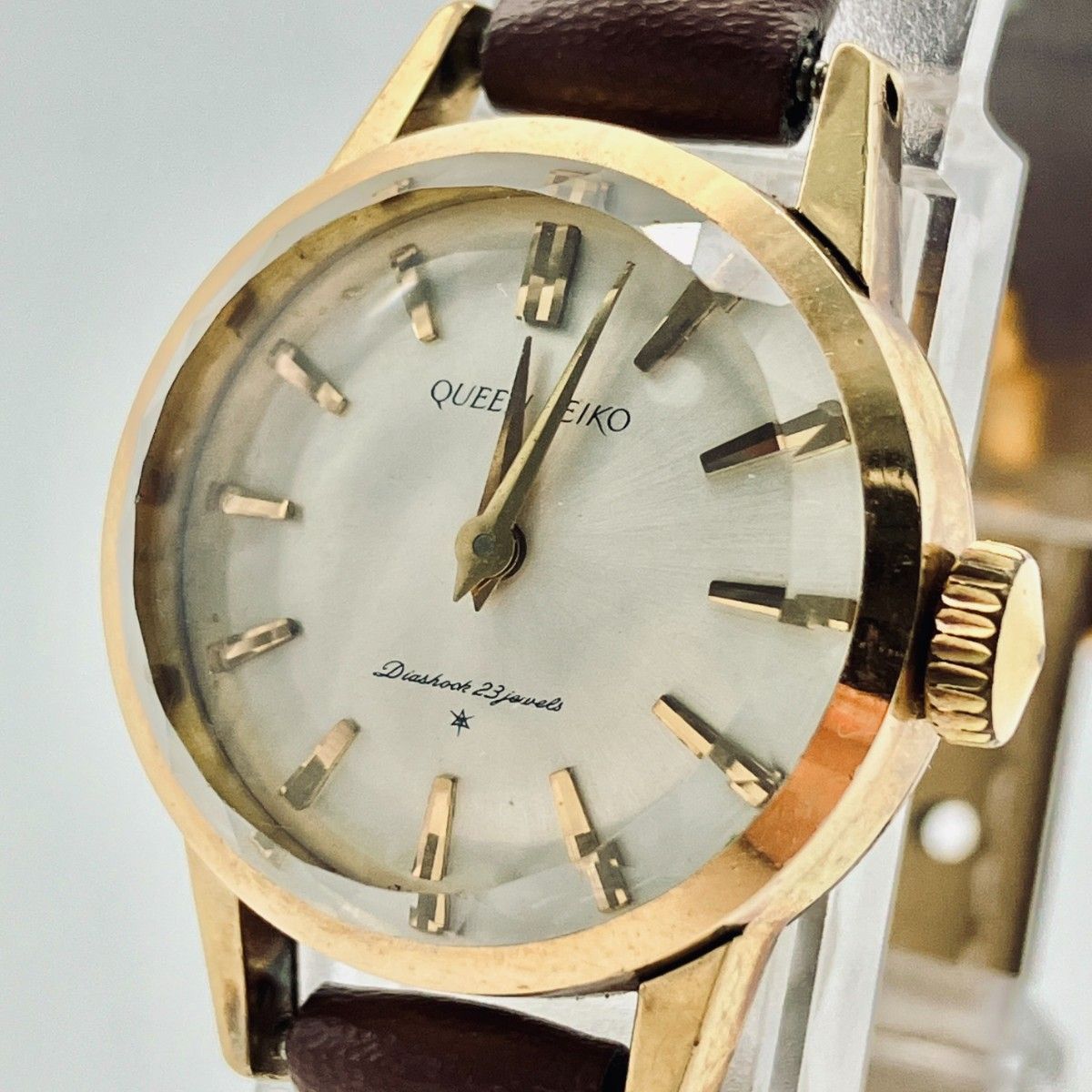【稼働】クイーンセイコー QUEEN SEIKO 23石 手巻き ヴィンテージ レディース腕時計 ゴールドカラー 金色 ラウンド