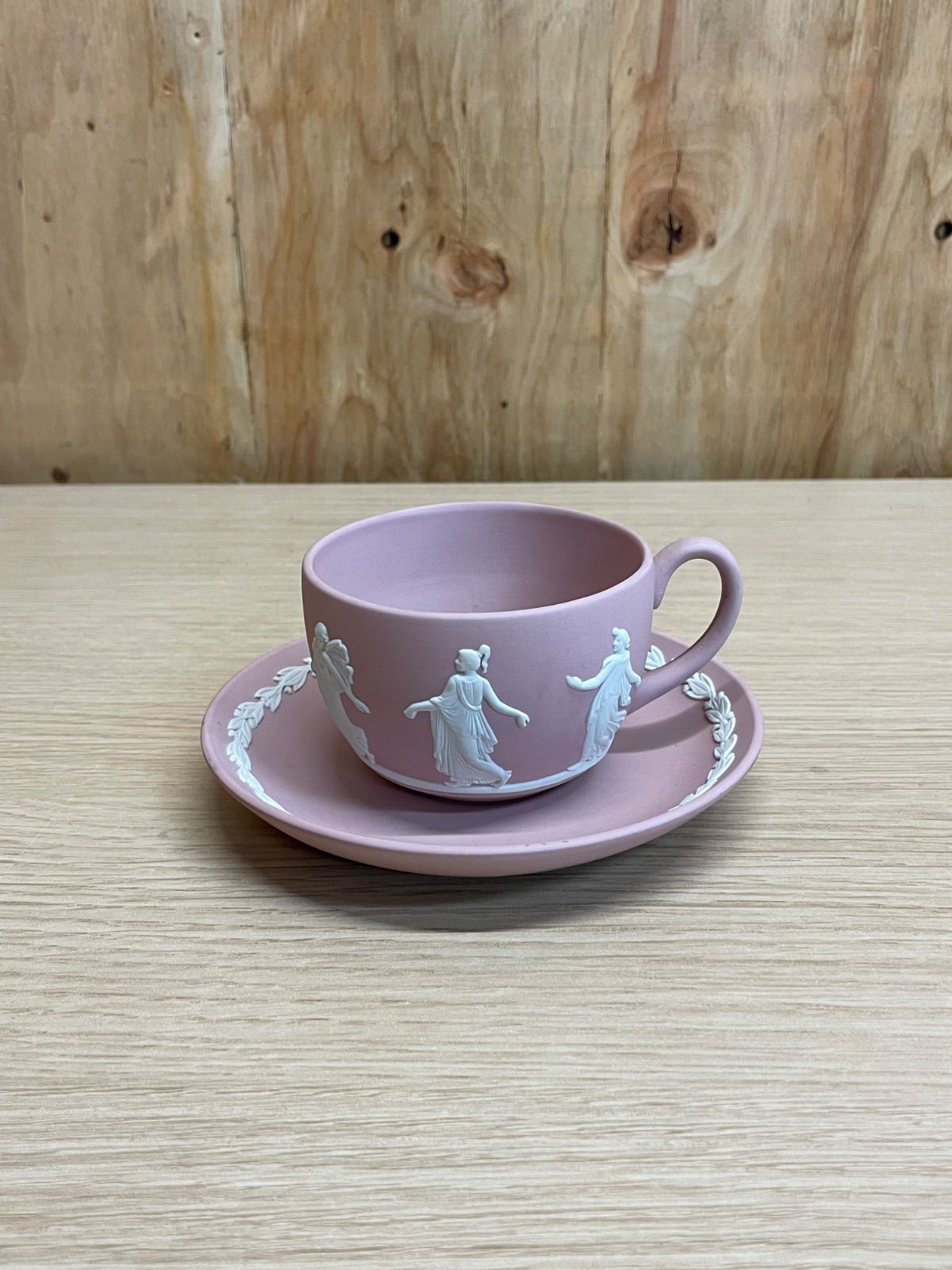 WEDGWOOD　ウェッジウッド　ジャスパー ダンシングアワー カップ&ソーサー　ピンク　箱無し