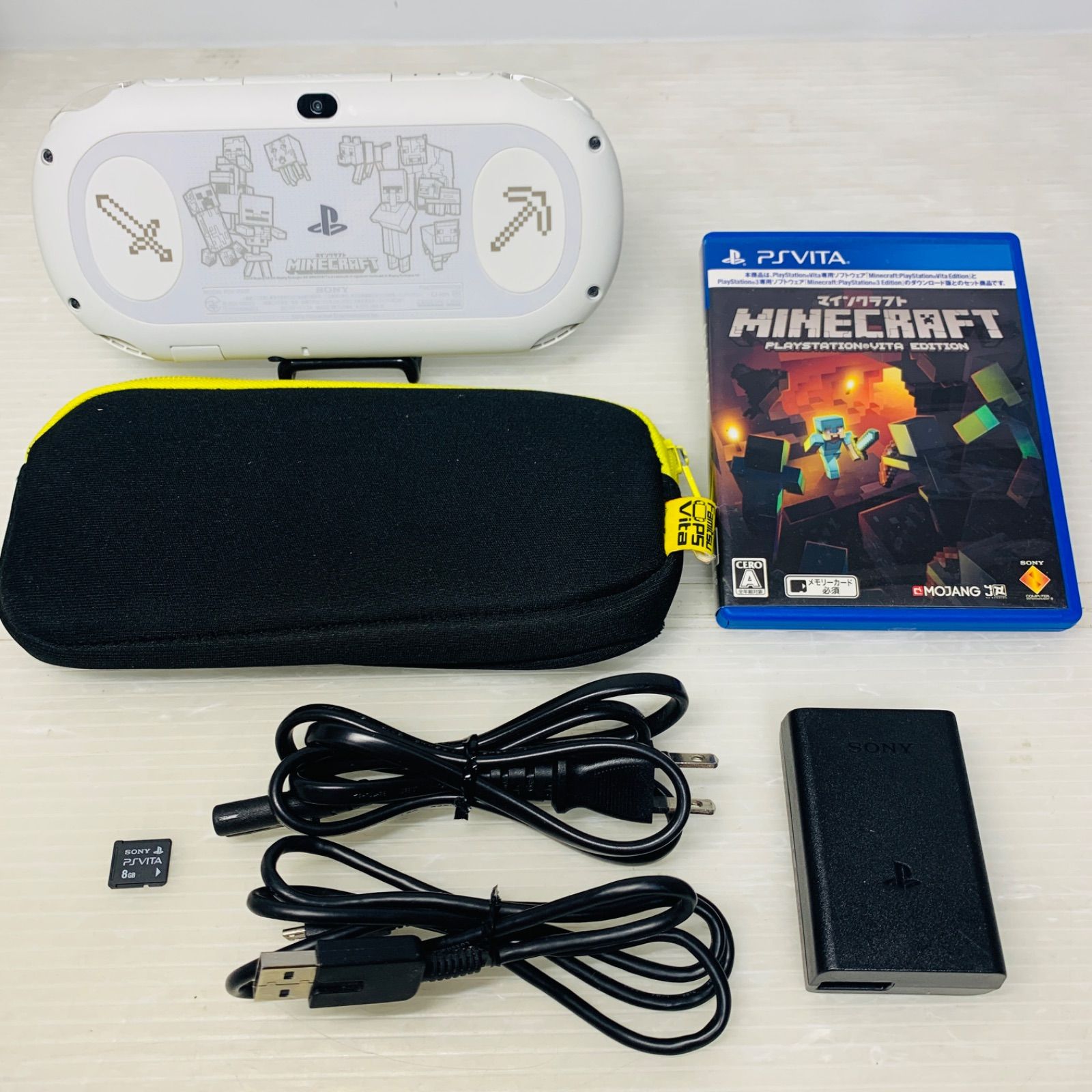 【446】 PS Vita Wi-Fiモデル マイクラエディション