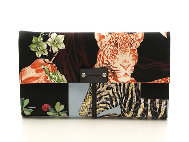 Salvatore Ferragamo サルヴァトーレフェラガモ バッグ アニマル 三つ折長財布 ブラック/マルチ キャンバス 三つ折り財布 キャンバス ブラック レディース【中古】460